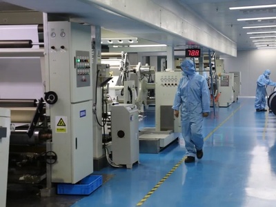 與國(guó)內(nèi)外700多家制藥企業(yè)合作，金山這家企業(yè)以新材料技術(shù)研發(fā)引領(lǐng)行業(yè)創(chuàng)新